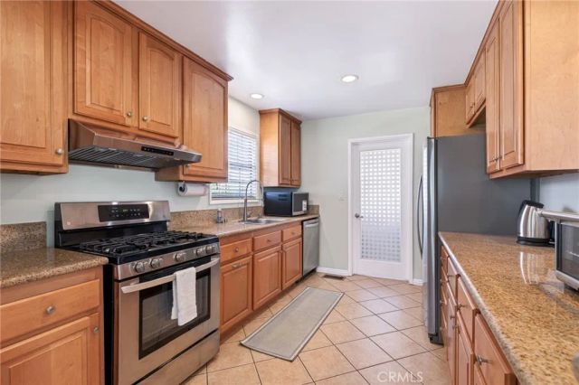 3616 N Bellflower Boulevard, Long Beach, CA 90808