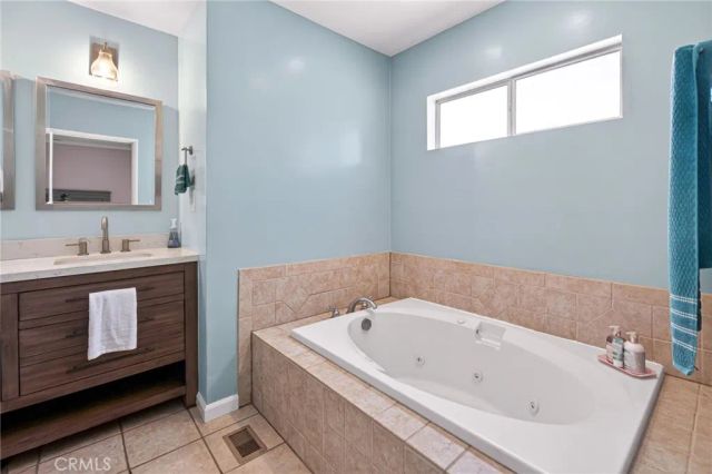 3616 N Bellflower Boulevard, Long Beach, CA 90808