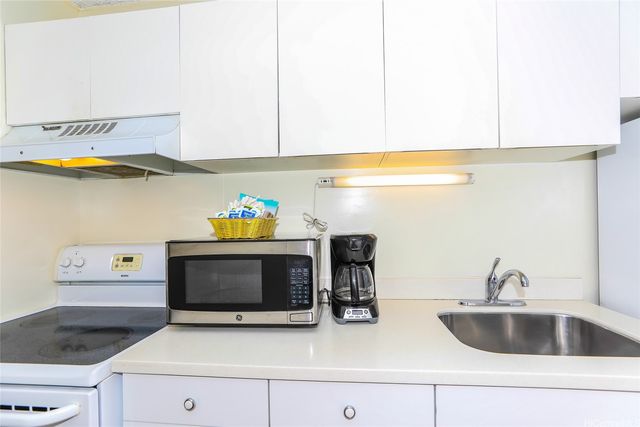 201 Ohua Avenue 1913-I, Honolulu, HI 96815