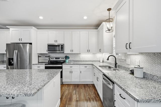 147 Sunset Cove, Ellijay, GA 30540