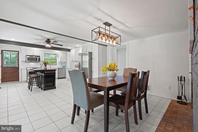 264 E PADONIA RD, Lutherville Timonium, MD 21093