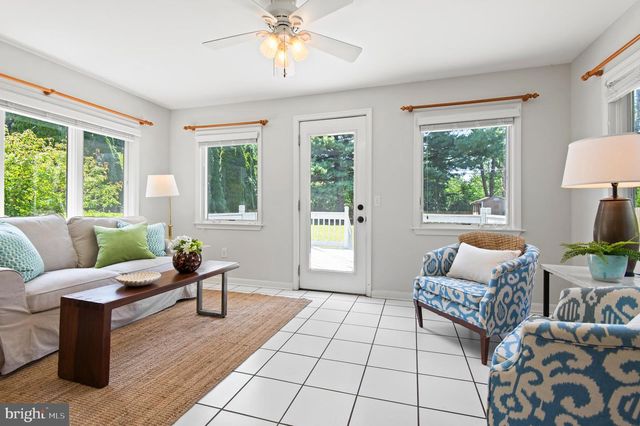 264 E PADONIA RD, Lutherville Timonium, MD 21093