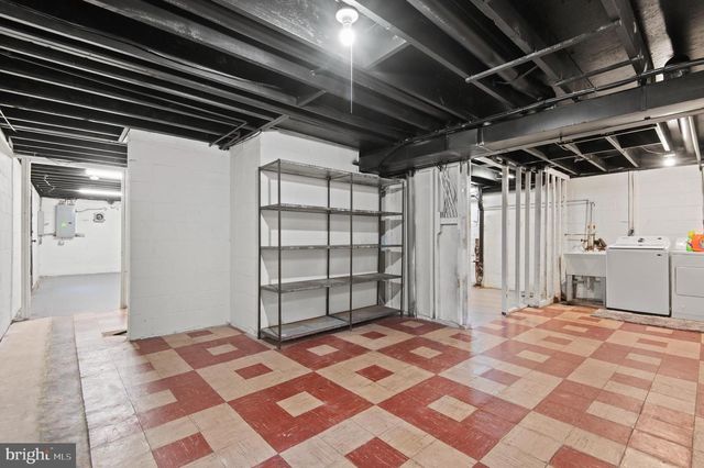 264 E PADONIA RD, Lutherville Timonium, MD 21093