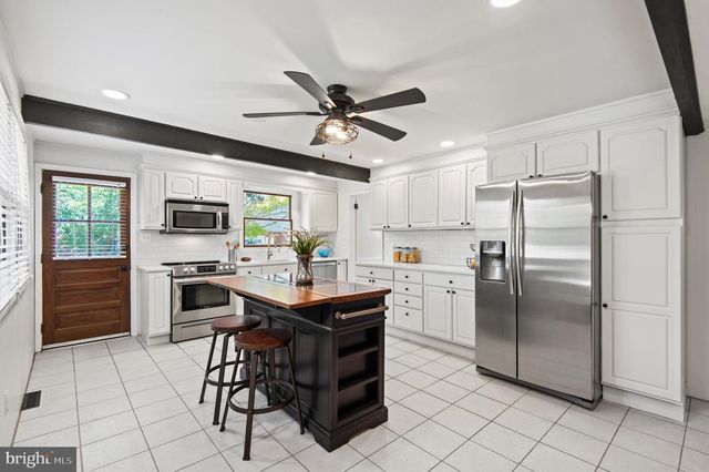 264 E PADONIA RD, Lutherville Timonium, MD 21093