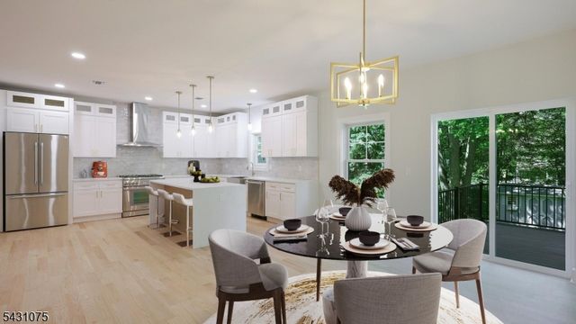 941 Beverly Dr, Westfield Town, NJ 07090