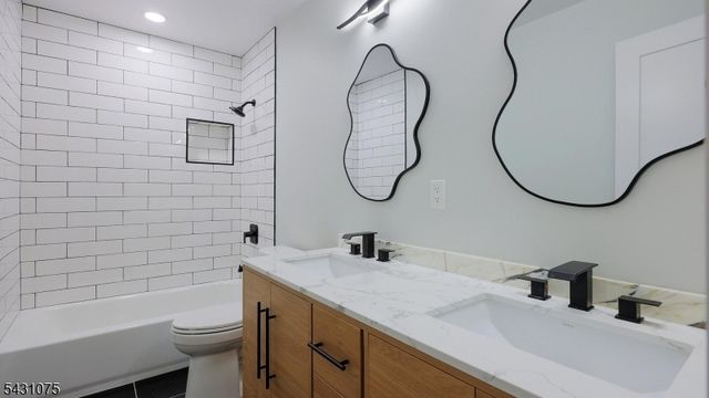 941 Beverly Dr, Westfield Town, NJ 07090