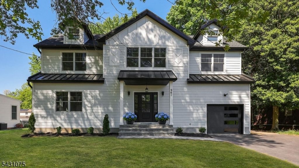 941 Beverly Dr, Westfield Town, NJ 07090