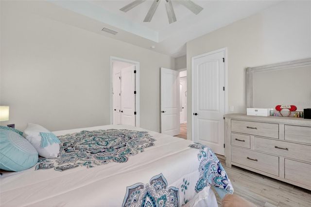 2075 COUNTY ROAD 243F, Wildwood, FL 34785