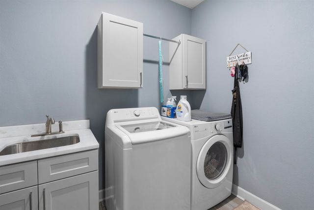 338 Sallie Lane, Melbourne, AR 72556