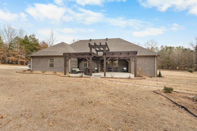 338 Sallie Lane, Melbourne, AR 72556