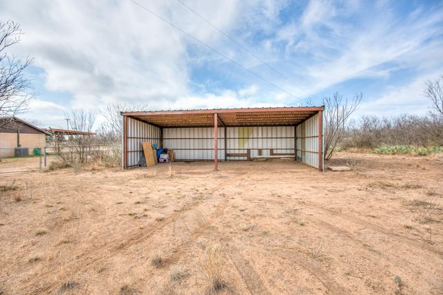 11522 Lagoon Lane, San Angelo, TX 76904