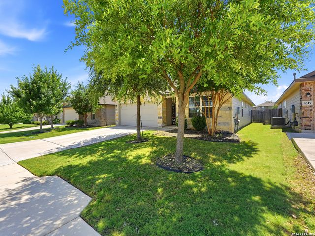 9615 Moon Shine, San Antonio, TX 78254