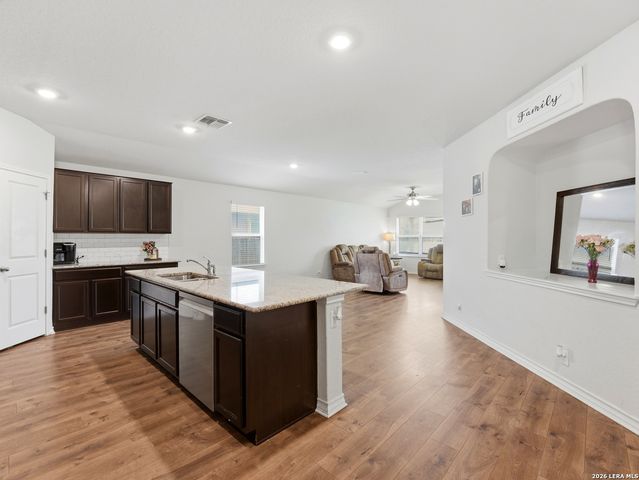 9615 Moon Shine, San Antonio, TX 78254