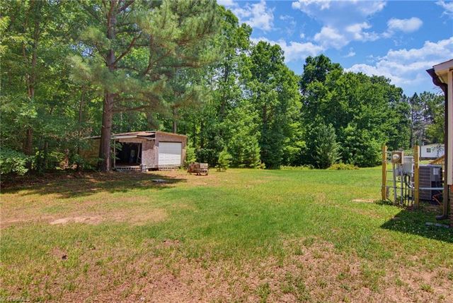 1059 Whitts Road, Madison, NC 27025