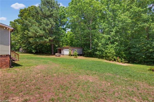 1059 Whitts Road, Madison, NC 27025