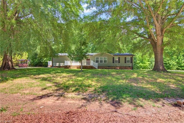 1059 Whitts Road, Madison, NC 27025