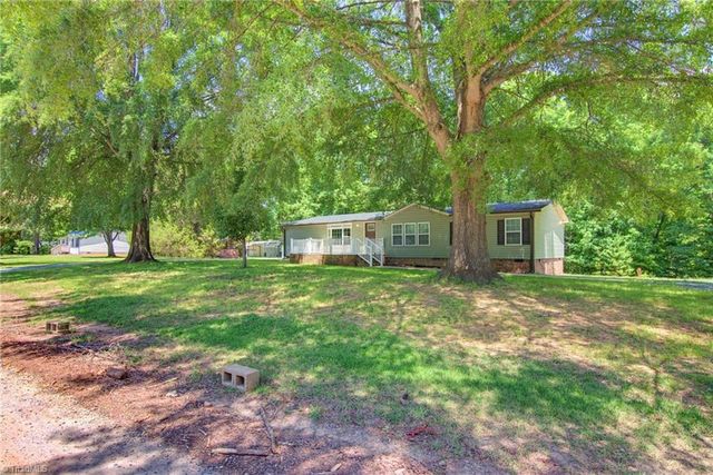 1059 Whitts Road, Madison, NC 27025