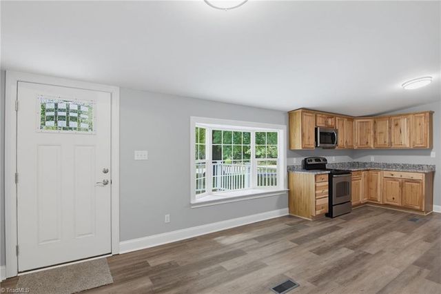 1059 Whitts Road, Madison, NC 27025