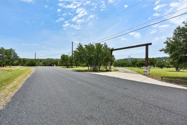 2203 Improver RD, Spicewood, TX 78669