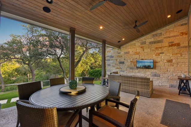 2203 Improver RD, Spicewood, TX 78669
