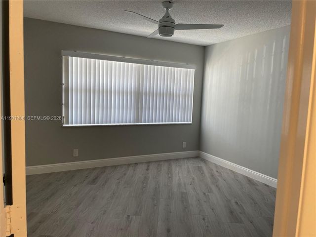 805 Cypress Blvd 205, Pompano Beach, FL 33069