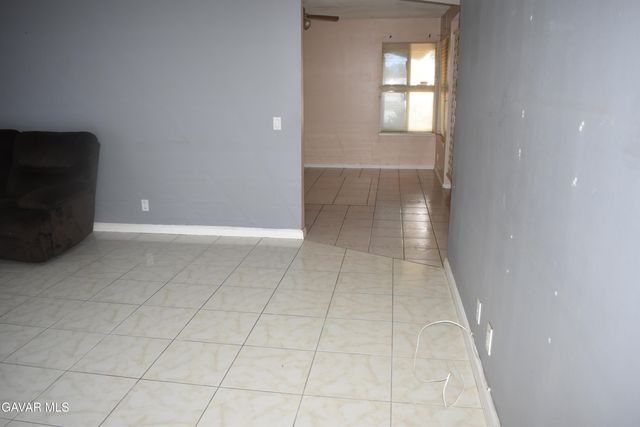 37929 Rudall Avenue, Palmdale, CA 93550