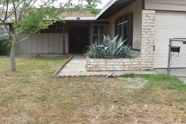 37929 Rudall Avenue, Palmdale, CA 93550