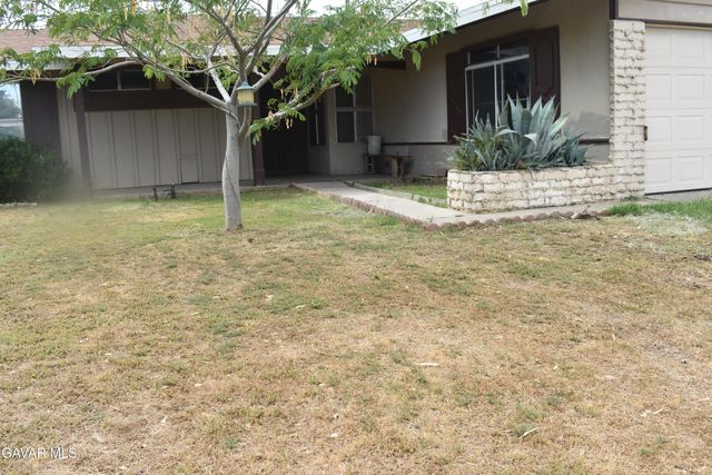 37929 Rudall Avenue, Palmdale, CA 93550