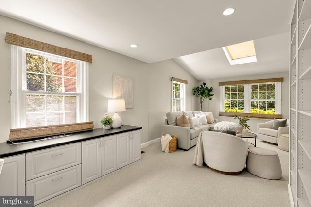 7822 MOORLAND LN, Bethesda, MD 20814