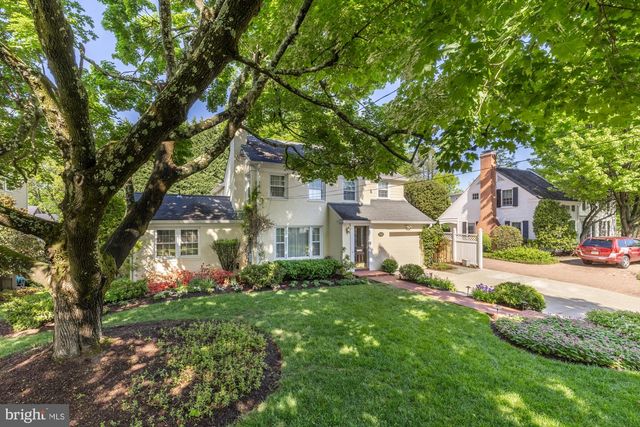 7822 MOORLAND LN, Bethesda, MD 20814