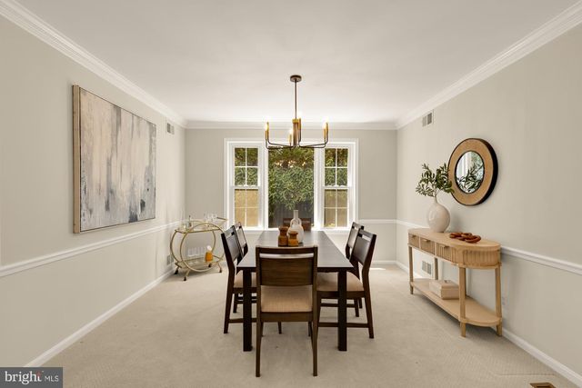 7822 MOORLAND LN, Bethesda, MD 20814