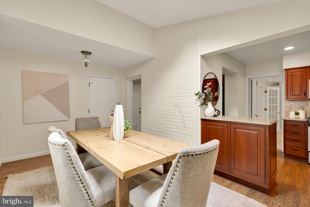 7822 MOORLAND LN, Bethesda, MD 20814