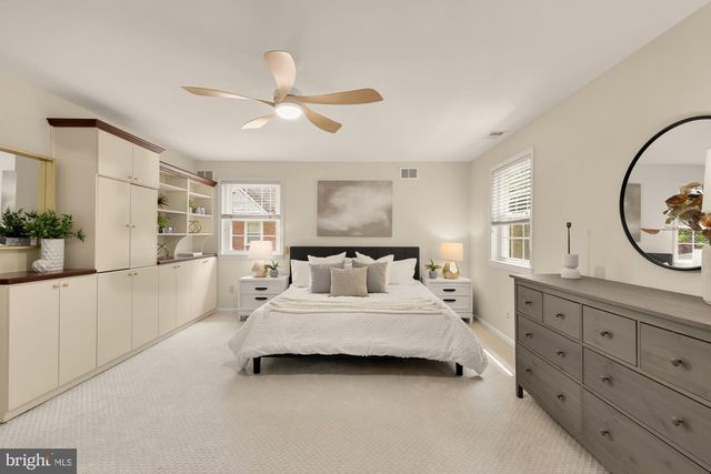 7822 MOORLAND LN, Bethesda, MD 20814