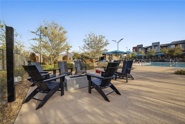 3200 Lumassina Way, Henderson, NV 89044