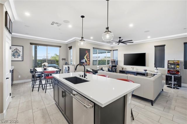 3200 Lumassina Way, Henderson, NV 89044