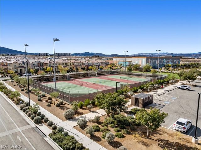 3200 Lumassina Way, Henderson, NV 89044