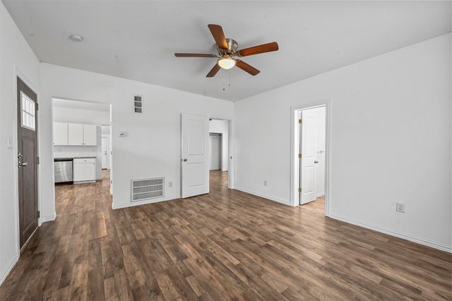 708 W Day Street, Denison, TX 75020