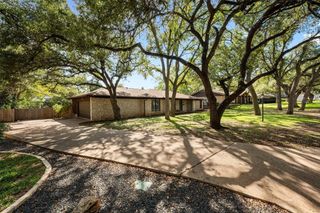 7007 Edgefield DR, Austin, TX 78731