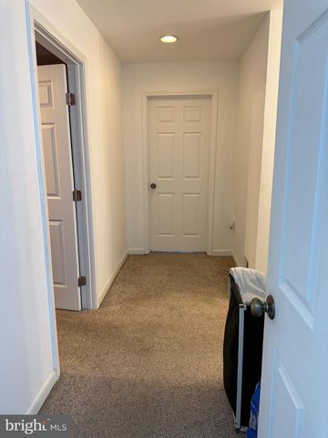 14314 LINDENDALE RD, Woodbridge, VA 22193