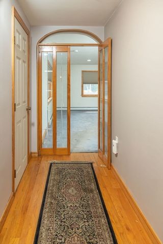6 Sherman Avenue, Northampton, MA 01060