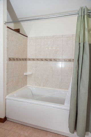6 Sherman Avenue, Northampton, MA 01060