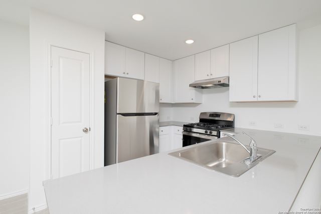 31858 bluewood, Bulverde, TX 78163