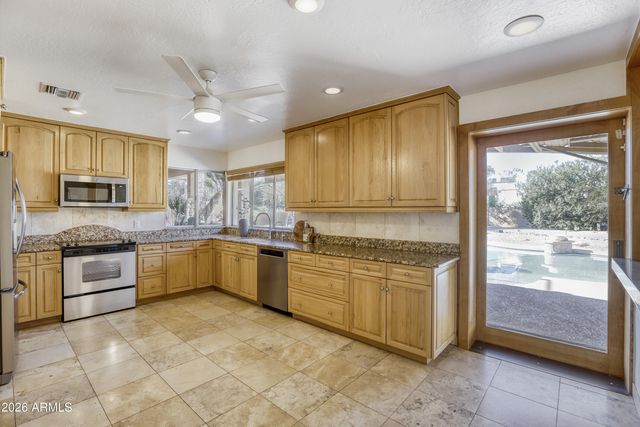 4912 E ARROYO VERDE Drive 8, Paradise Valley, AZ 85253