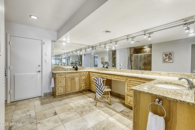 4912 E ARROYO VERDE Drive 8, Paradise Valley, AZ 85253