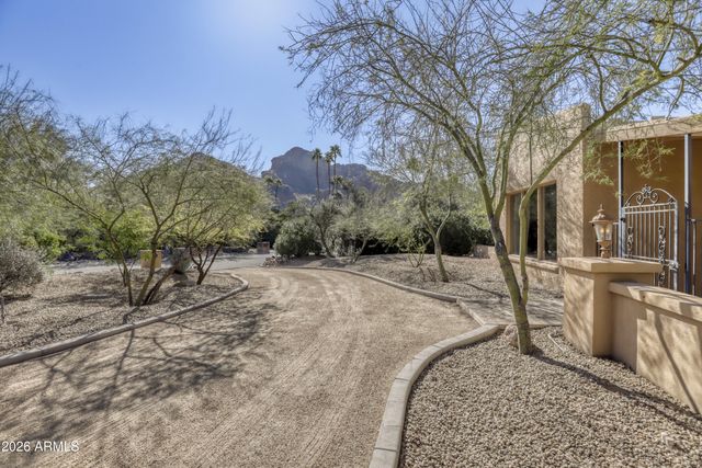 4912 E ARROYO VERDE Drive 8, Paradise Valley, AZ 85253