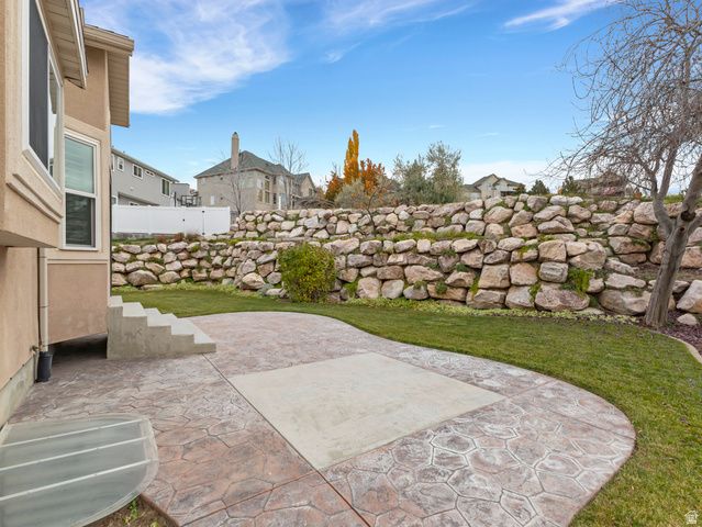 1104 E FAIRWAY DR, North Salt Lake, UT 84054