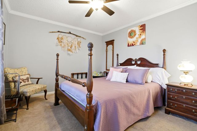 2039 Eastlynn Dr., Conway, SC 29526