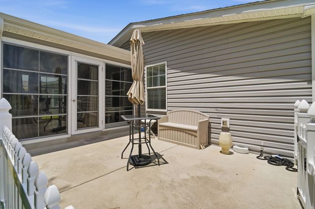 2039 Eastlynn Dr., Conway, SC 29526