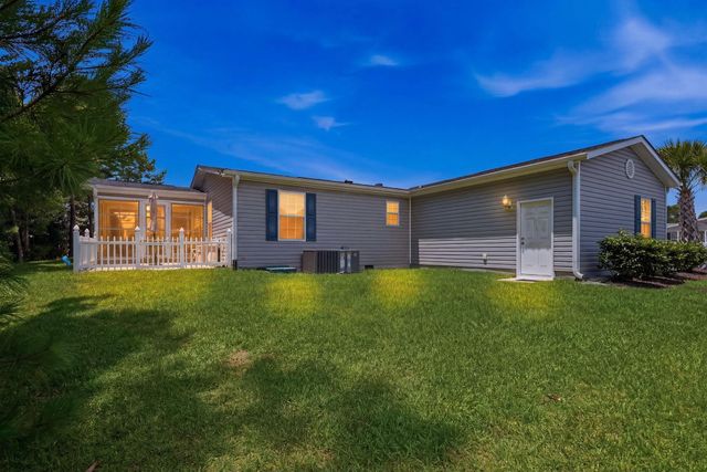 2039 Eastlynn Dr., Conway, SC 29526