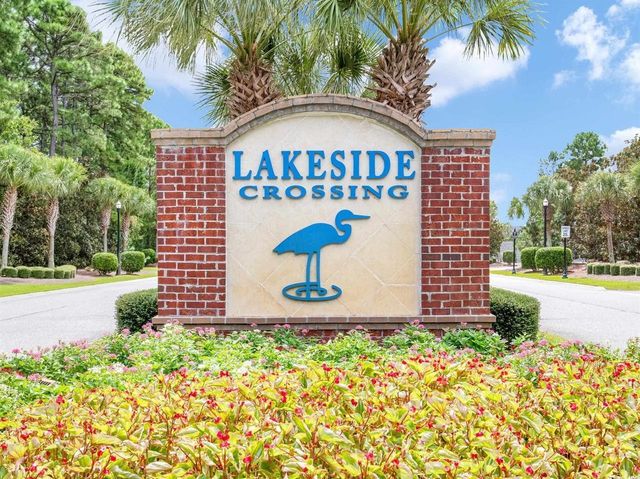 2039 Eastlynn Dr., Conway, SC 29526